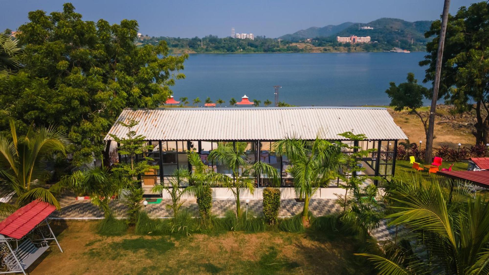 Riverview Tent Resort Kevadia Exteriör bild